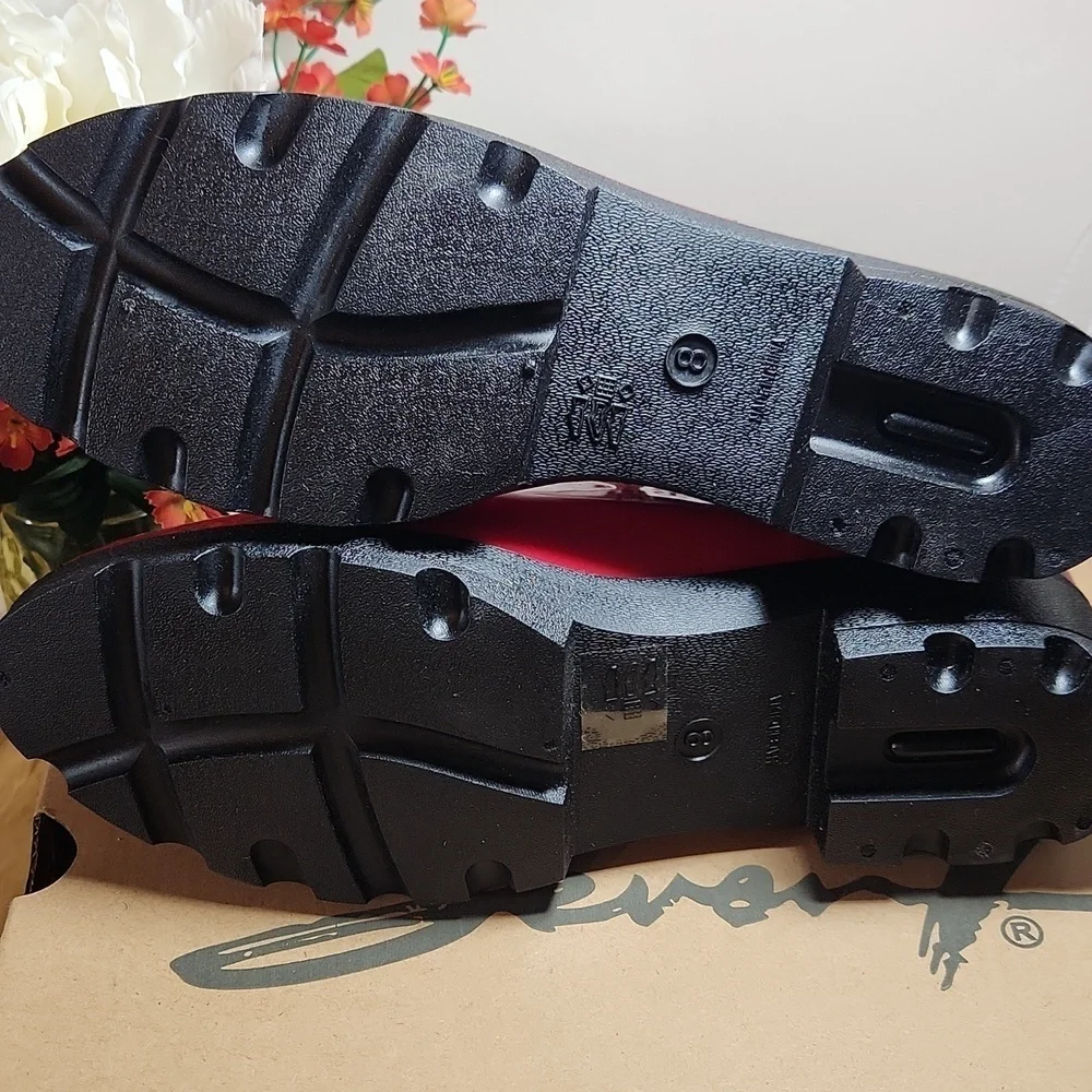 Seven7 Halifax Rain Bootie Red Size 8 - Picture 3 of 10